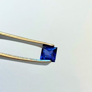 Sapphire Gemstone